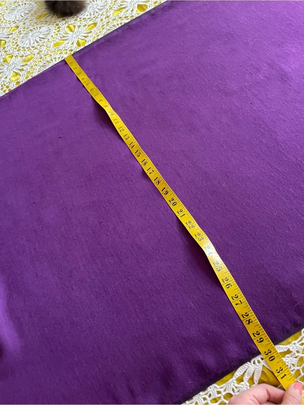 Thin wool and silk purple wrap